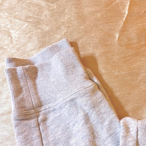 - CALVIN KLEIN GRAY “LOGO WAISTBAND” TAPERED JOGGERS/SWEATPANTS - Picture 5 of 7